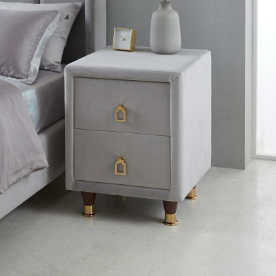 Table de chevet en tissu gris clair, meuble de chambre à coucher design, table de nuit.