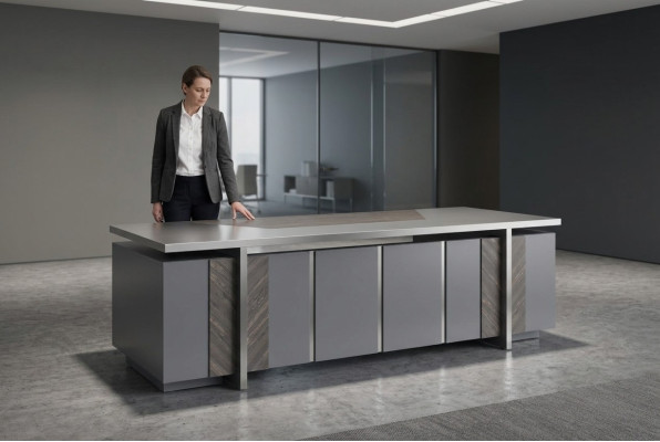 Bureau rectangulaire de couleur grise, style design moderne avec espace de rangement.