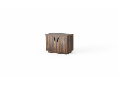 Ensemble de bureau : bureau, chaise de bureau, buffet, commode, table de travail.