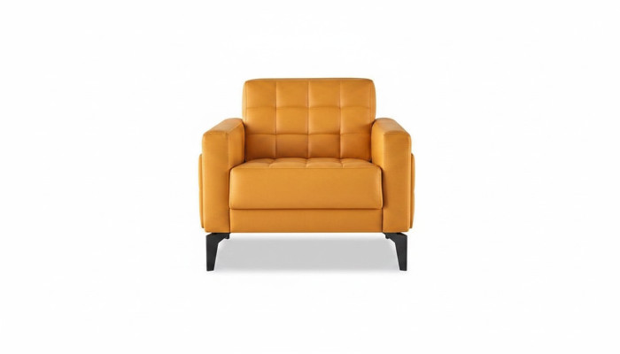 Fauteuil Chesterfield moderne en cuir souple avec accoudoirs en bois et acier inoxydable.