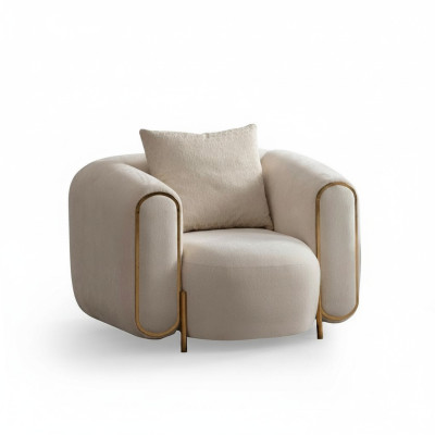 Fauteuil de luxe beige style salon recouvert de textile moderne