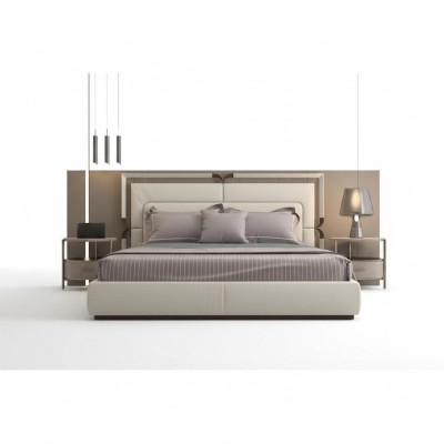 Lit de luxe moderne de couleur beige avec des détails bruns et une tête de lit élégante