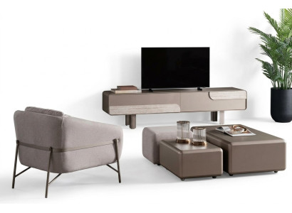 Canapé beige moderne avec fauteuil et meuble TV