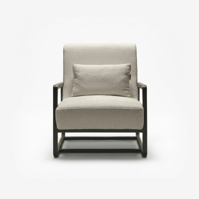 Fauteuil en tissu beige moderne avec cadre en bois