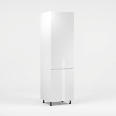 Armoire de cuisine haute avec étagères brillantes
