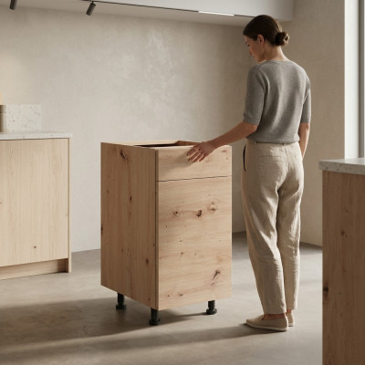Meuble de cuisine avec portes et étagères