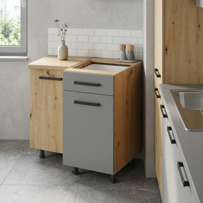 Meuble de cuisine avec portes et étagères