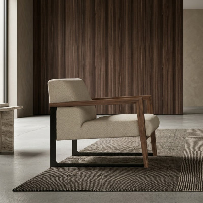 Fauteuil minimaliste, confort maximal