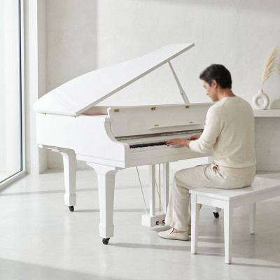 Piano numérique blanc