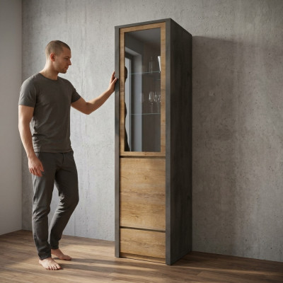 Vitrine avec tiroir et étagères en verre