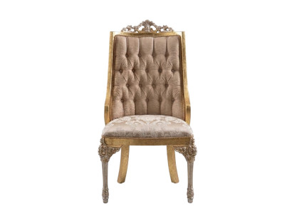 Eleganter Stuhl mit komfortabler Sitzfläche und stilvollem Design