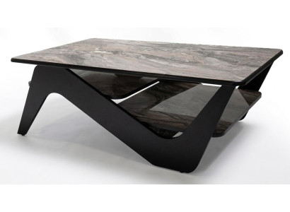 Eleganter Couchtisch im zeitlosen Design aus robustem Holz
