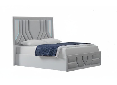 Komfortables Bett mit modernem Design und stilvoller Optik
