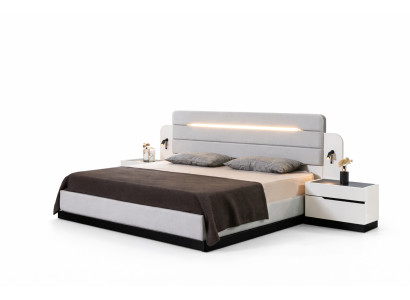 Komfortables Weißes Schlafzimme Set Doppelbett 2x Holz Nachttische