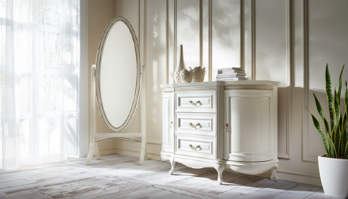 Classique chambre de maquillage avec miroir debout et commode - Verona