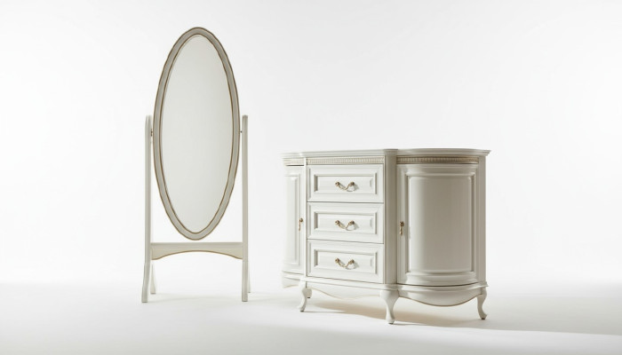 Classique chambre de maquillage avec miroir debout et commode - Verona