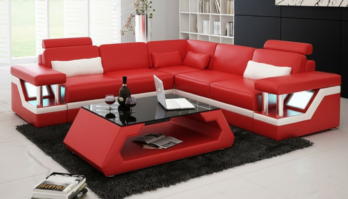 Canapé d'angle de salon en cuir avec un design moderne pour la décoration d'intérieur.