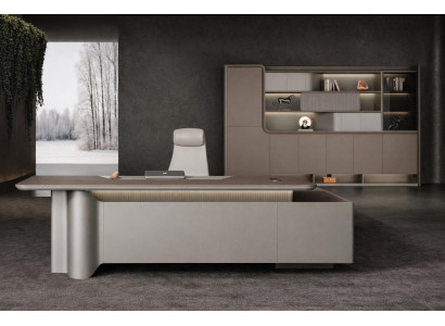 Exklusives Büroensemble mit Chefschreibtisch, Büroschrank und Sessel