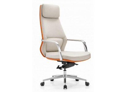 Ergonomischer Chefsessel mit hoher Rückenlehne und orangen Akzenten