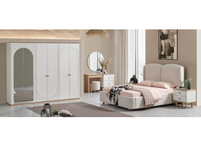Skandinavisches Schlafzimmer-Set mit Bett, Kleiderschrank und Spiegel