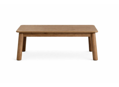 Skandinavischer Couchtisch aus Holz mit eleganten runden Beinen