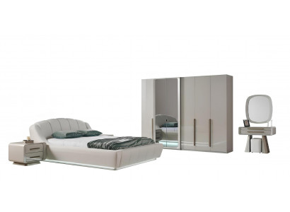 Schlafzimmer-Set Nachttisch Bett Kleiderschrank Kommode Spiegel Beige