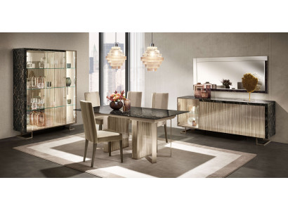 Das dekorative Esszimmer Set 8 tlg (Esstisch+4x Stühle+Vitrine+Konsole+Spiegel)