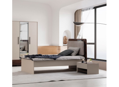 Beiges Schlafzimmer-Set Designer Polsterbett Nachttische Schrank