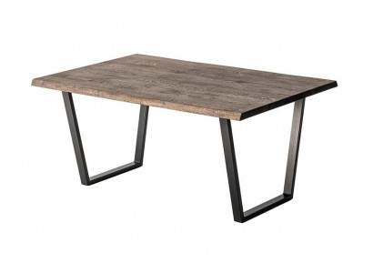 Moderner Couchtisch mit industriellem Design und Metallbeinen