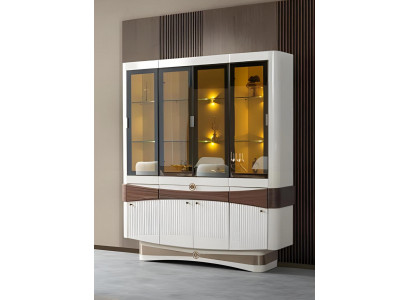 Moderne Vitrine im edlen Design mit Glasscheiben und Holzdetails