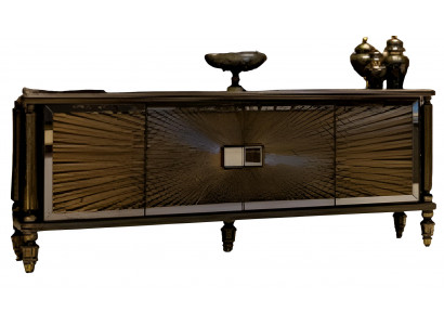 Luxuriöses Sideboard kunstvollem Design und goldenen Akzenten luxuriöse Möbel
