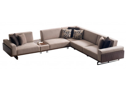 Beiges Wohnzimmer L-Form Sofa Polstercouch Holzablage Edle Kissen