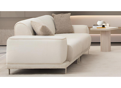 Modernes Wohnzimmer-Set – Beiger Stoff-3-Sitzer Sofa und Holz-Beistelltisch