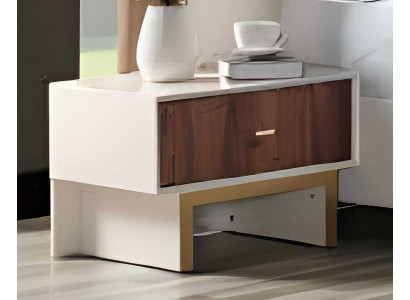 Set aus zwei Nachttischen mit praktischen Schubladen und schlichtem Design