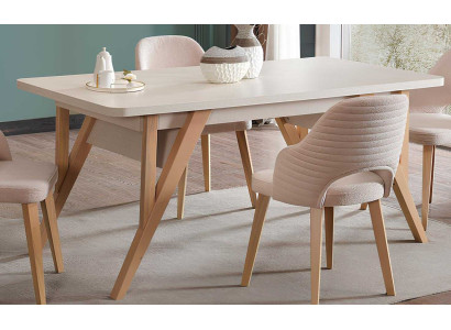 Esszimmertisch mit modernem Design und Holzbeinen